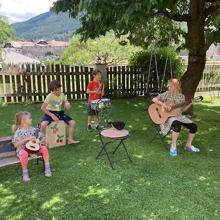 Värdshus & Dullnig 3*